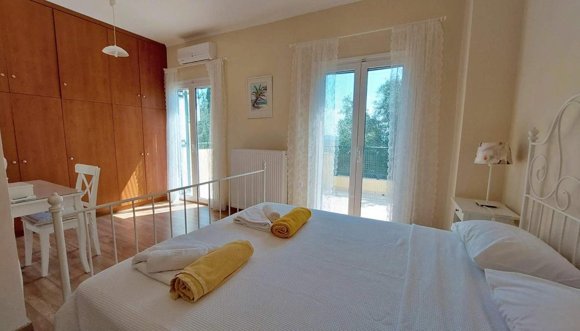 Villa Mayroula *