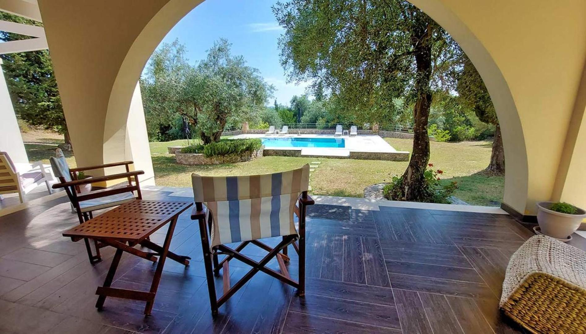 Villa Mayroula *